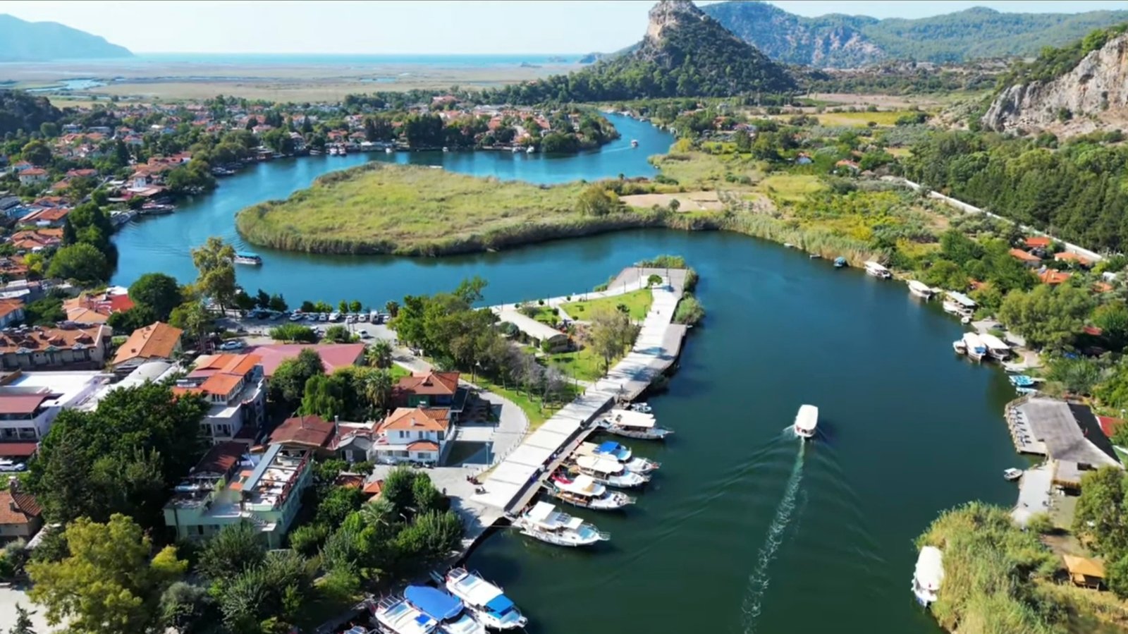 Own a lifestyle where nature, history, and luxury meet—without compromise